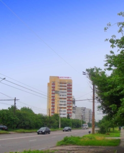 Светящиеся буквы на каркасе Жилстрой-1 в Харькове